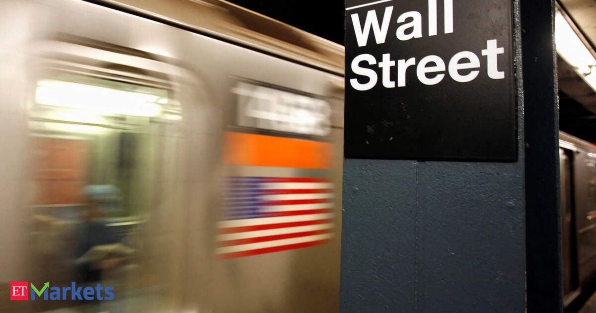 S&P 500, Nasdaq trade lower on Oracle AI spending jitters S&P 500, Nasdaq trade lower on Oracle AI spending jitters
