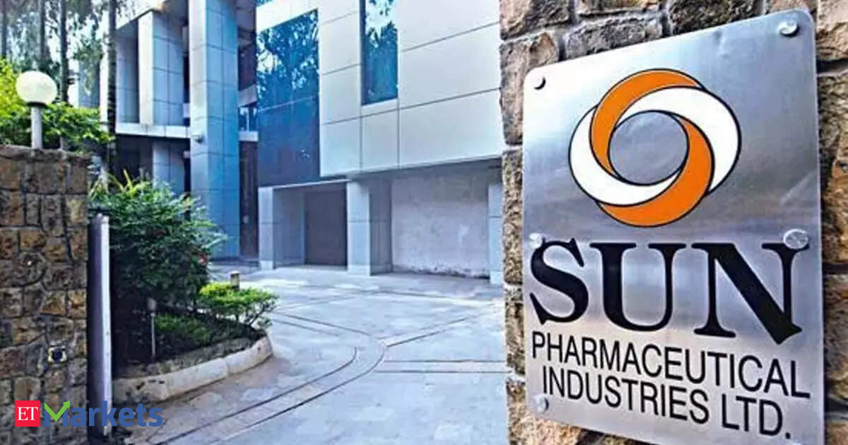 Sun Pharma net profit jumps 34% YoY to Rs 2,654.6 crore in Q4FY24 Sun Pharma net profit jumps 34% YoY to Rs 2,654.6 crore in Q4FY24