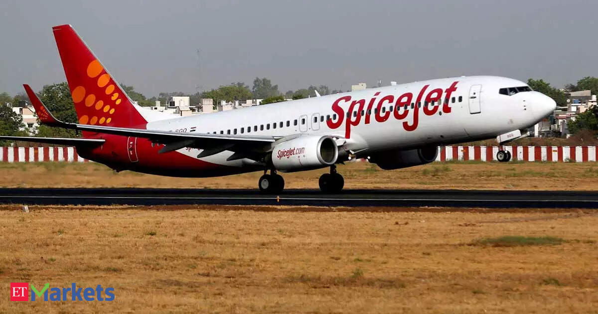 SpiceJet shareholders approve Rs 3,000 cr fund raising plan