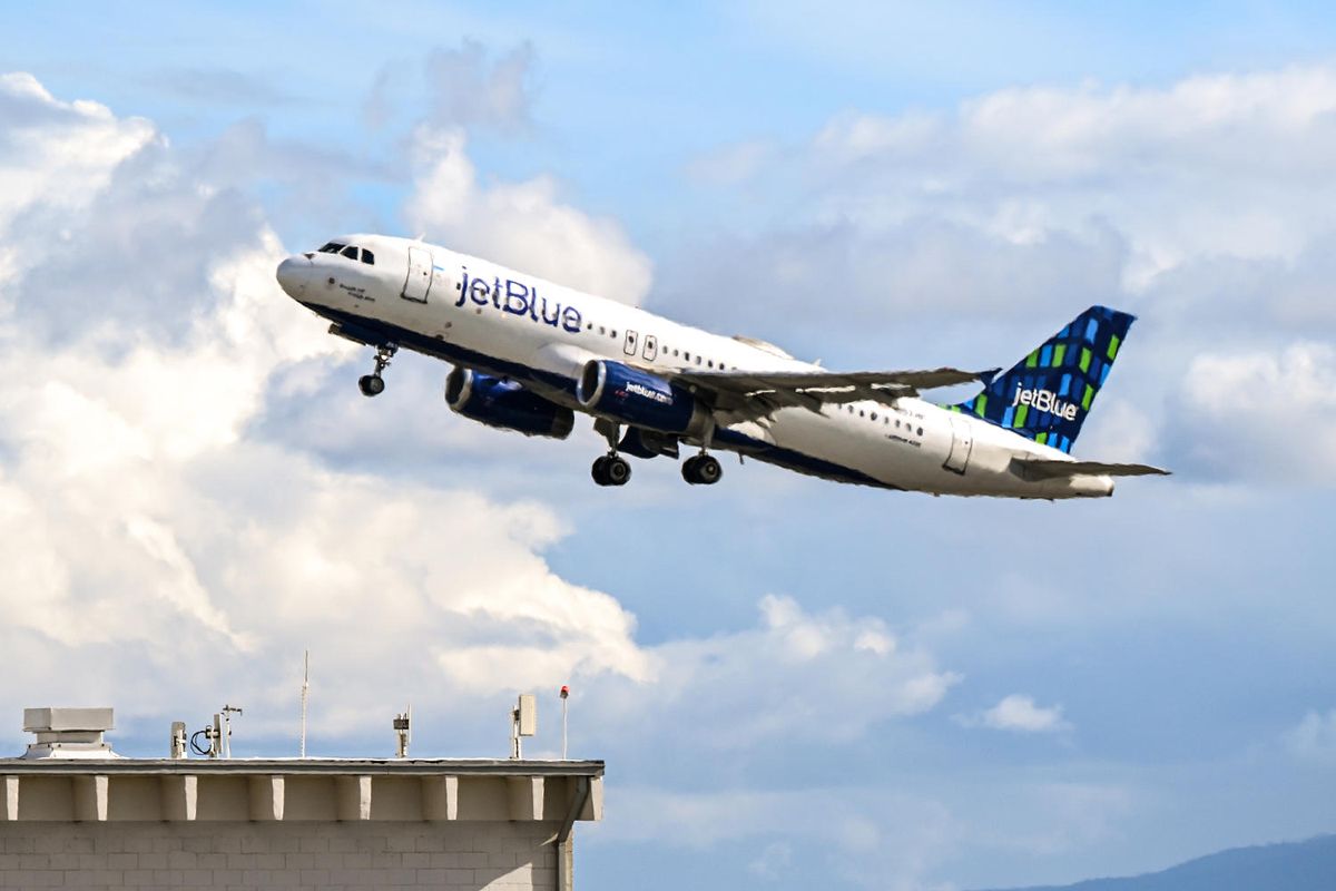 JetBlue fined $2 million for flying chronically delayed routes 1 143a93f7 240919 jetblue ew 212p a2c207