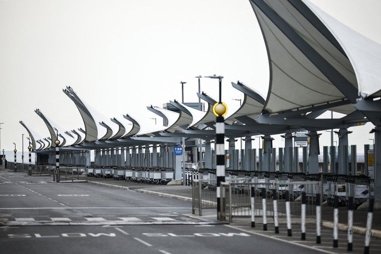 How passengers affected by the Heathrow outage can get reimbursed 1 Image: BRITAIN-AIRPORT-HEATHROW-AVIATION-FIRE
