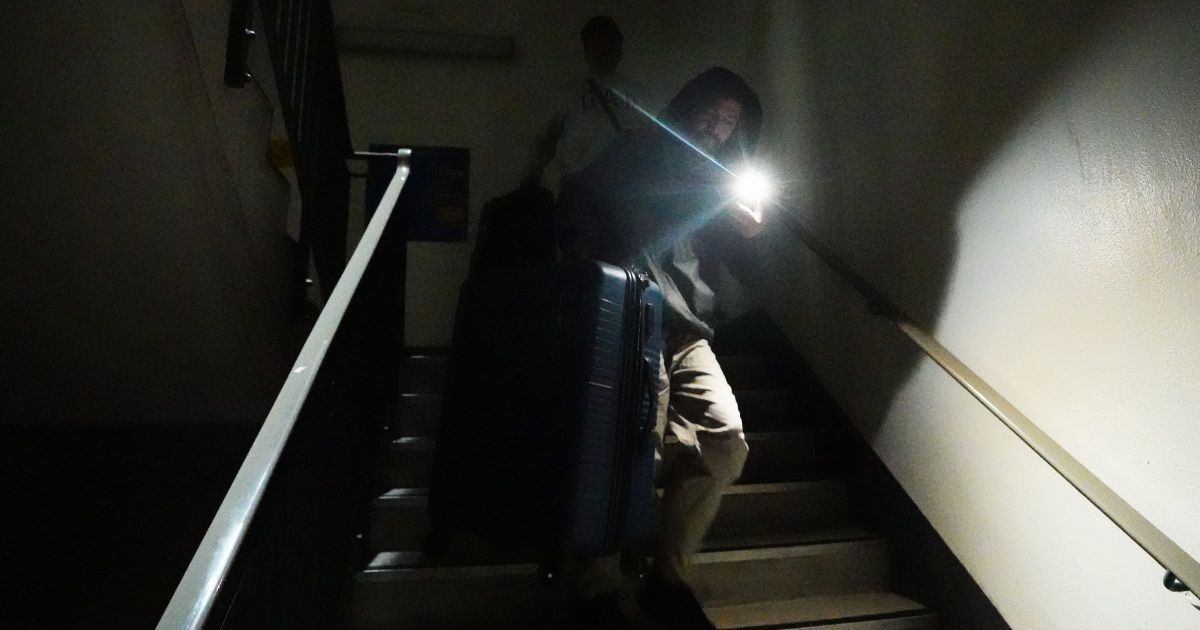 From London to Las Vegas, passengers left stranded as fire shuts down U.K.’s Heathrow Airport