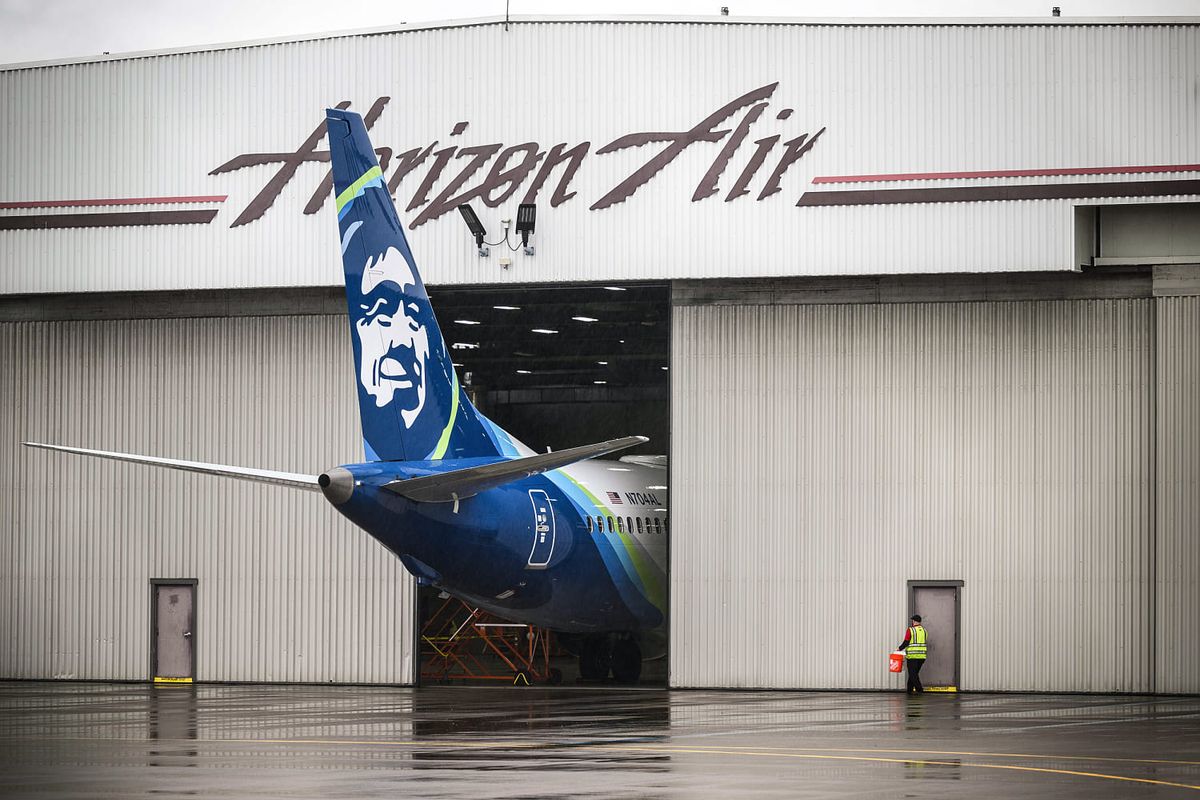 37f5aa2a 240110 alaska airlines ew 332p b04bf7