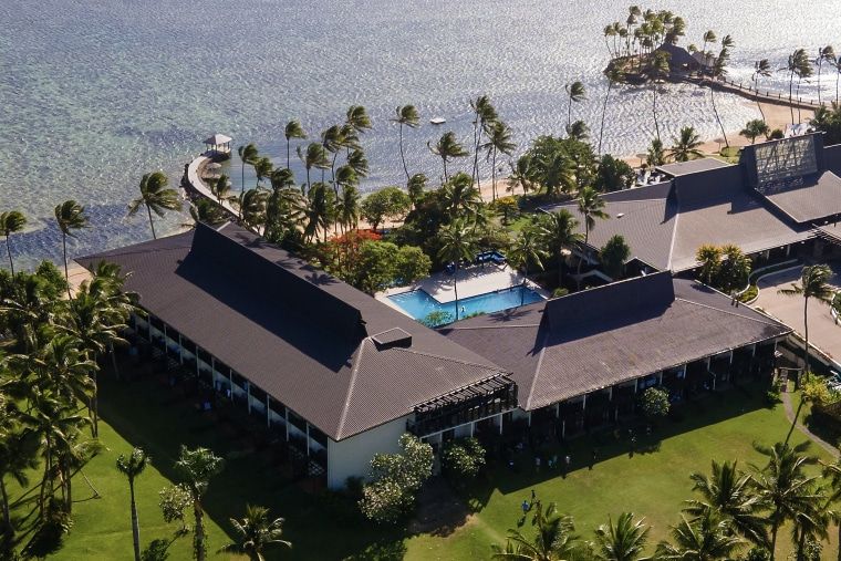 7 foreign tourists hospitalized in Fiji after suspected alcohol poisoning 1 Fiji doctors have decided to discharge five of the seven patients -- including four Australians and an American -- who were hospitalised after drinking pina coladas at a luxury hotel bar, the government said on December 16.