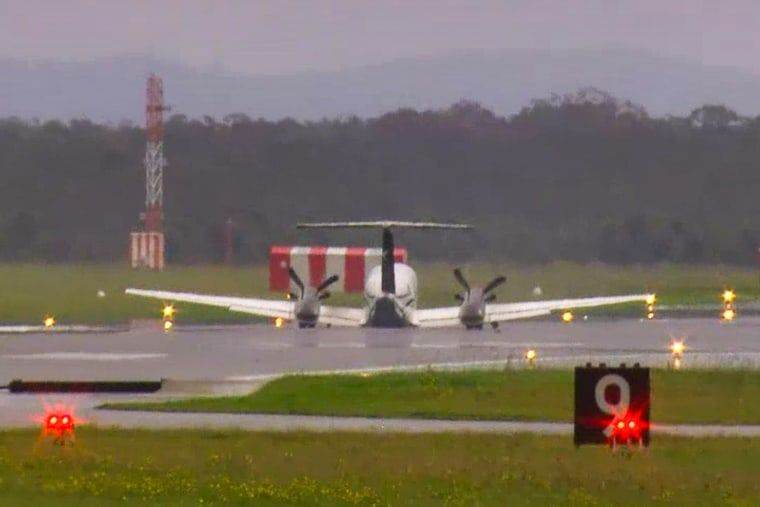 Plane with 3 aboard lands without landing gear at Australian airport after burning off fuel 1 A light plane with three people aboard lands safely without landing gear at Newcastle Airport, Australia, Monday, May 13, 2024, after circling the airport for almost three hours to burn off fuel.