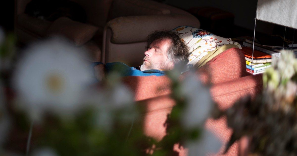 More couch surfing, fewer Canadians: How U.S. travel is changing this holiday season