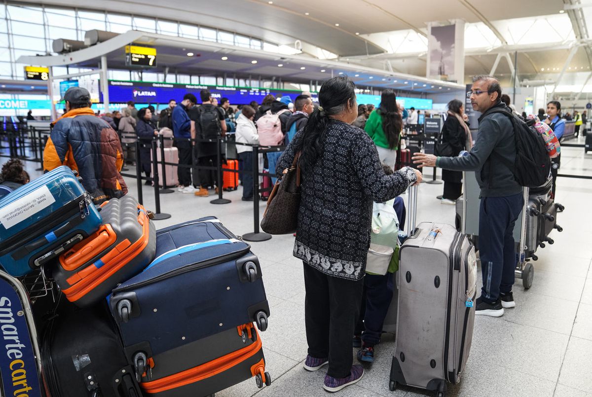 John F. Kennedy airport Terminal 4 system outage resolved after causing delays 1 63ca2df0 251123 john f kennedy airport vl 235p 036656