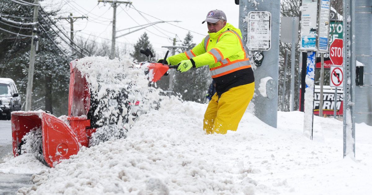 Travel disruptions mount as strong storm system sweeps across the country