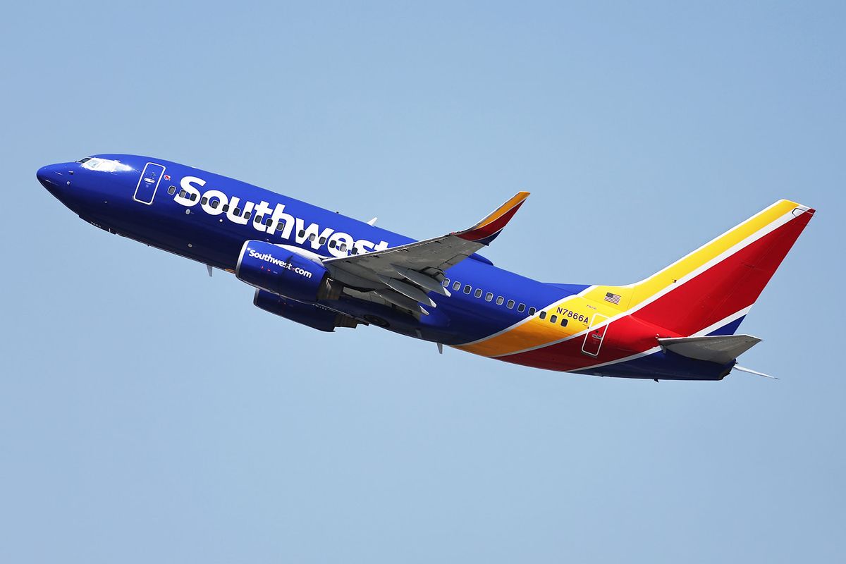 2 blind women say Southwest Airlines left them behind following hourslong delay 1 9c79f48e 250811 southwest rs 4c6edf