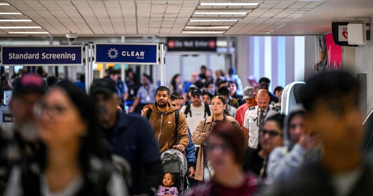 46 million under winter weather alerts as heavy snow threatens post-Thanksgiving travel 46 million under winter weather alerts as heavy snow threatens post-Thanksgiving travel
