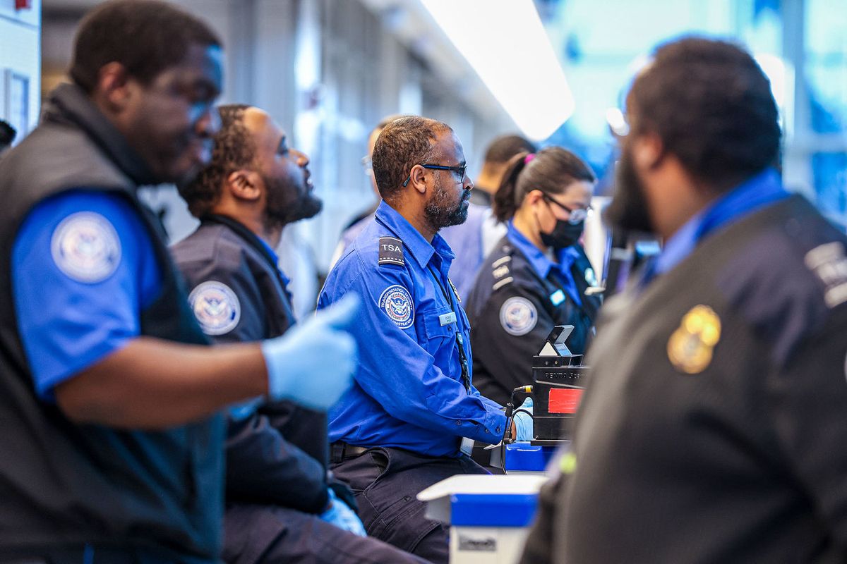 TSA agents are working without pay at U.S. airports due to another shutdown 1 b9225f2d 260214 tsa ch 1119 d02e44