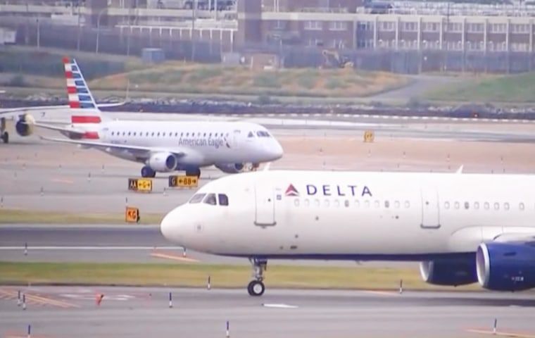 Over 1,000 flights canceled as severe weather slams East Coast 1 Hundreds of flights canceled as severe weather slams East Coast, while Texas faces possibly record-breaking heat