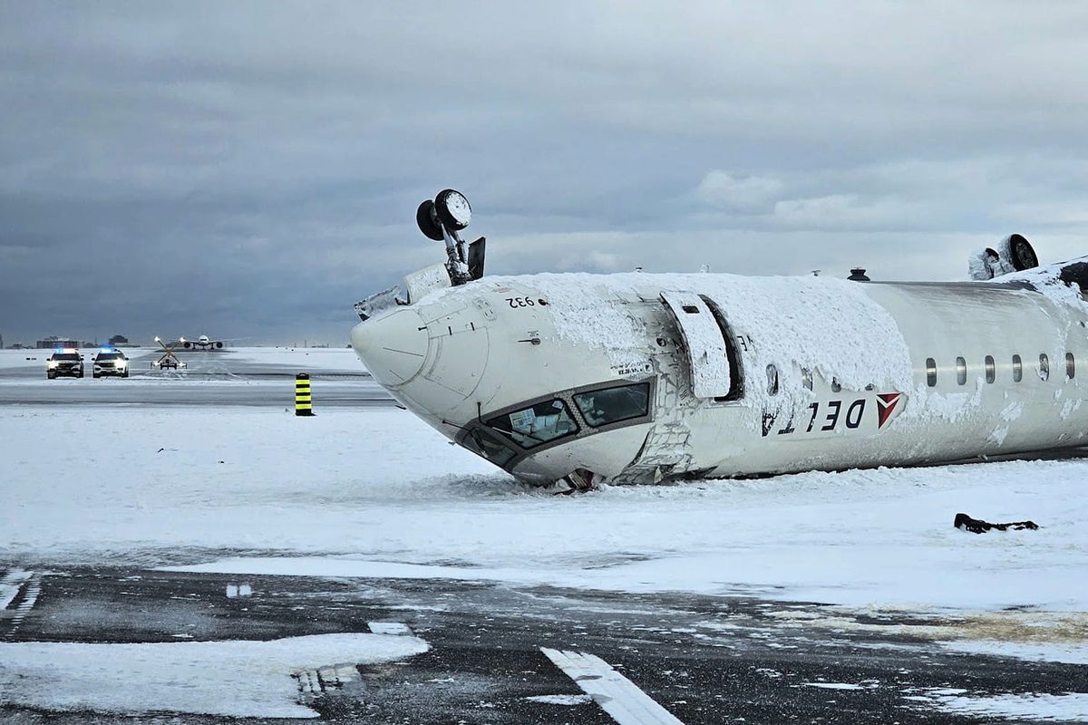 Plane that landed upside down in Toronto was descending at a high rate of speed, preliminary report shows 1 c31e48c2 250320 delta airlines crash vl 934a 0d58e2