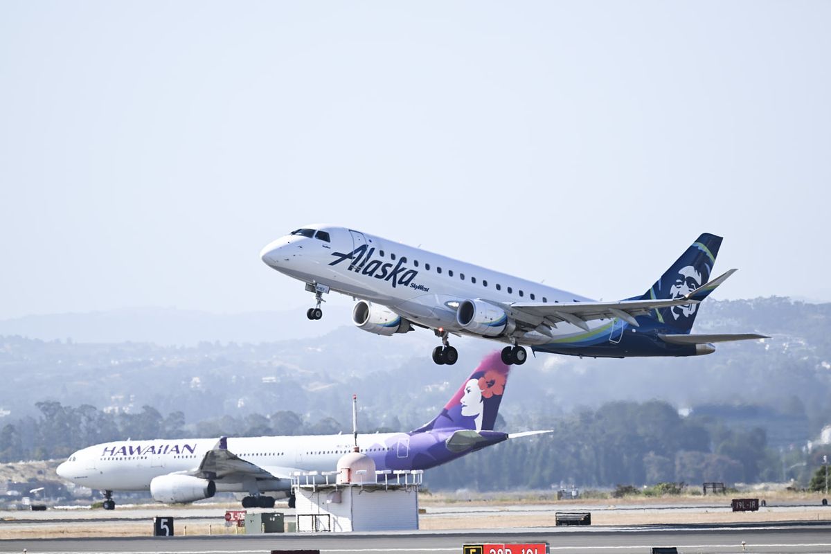 cbb61412 231203 Alaska airline sj 335p e8e3c3