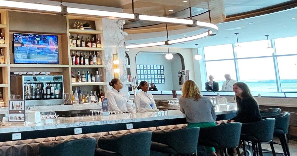 Delta will make it harder to get into airport lounges, changes rules to earn elite status