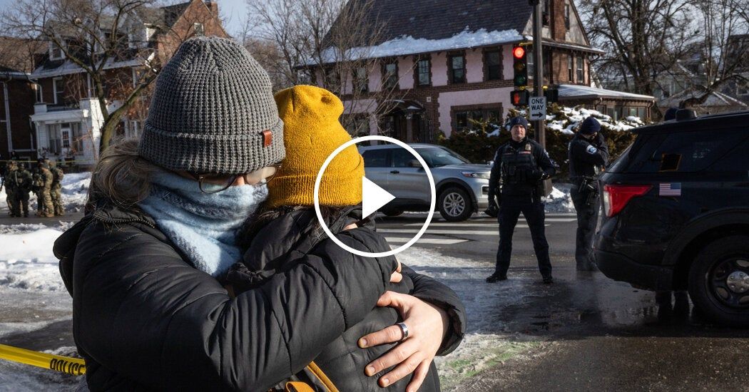 Video: Federal Agent Fatally Shoots Woman in Minneapolis