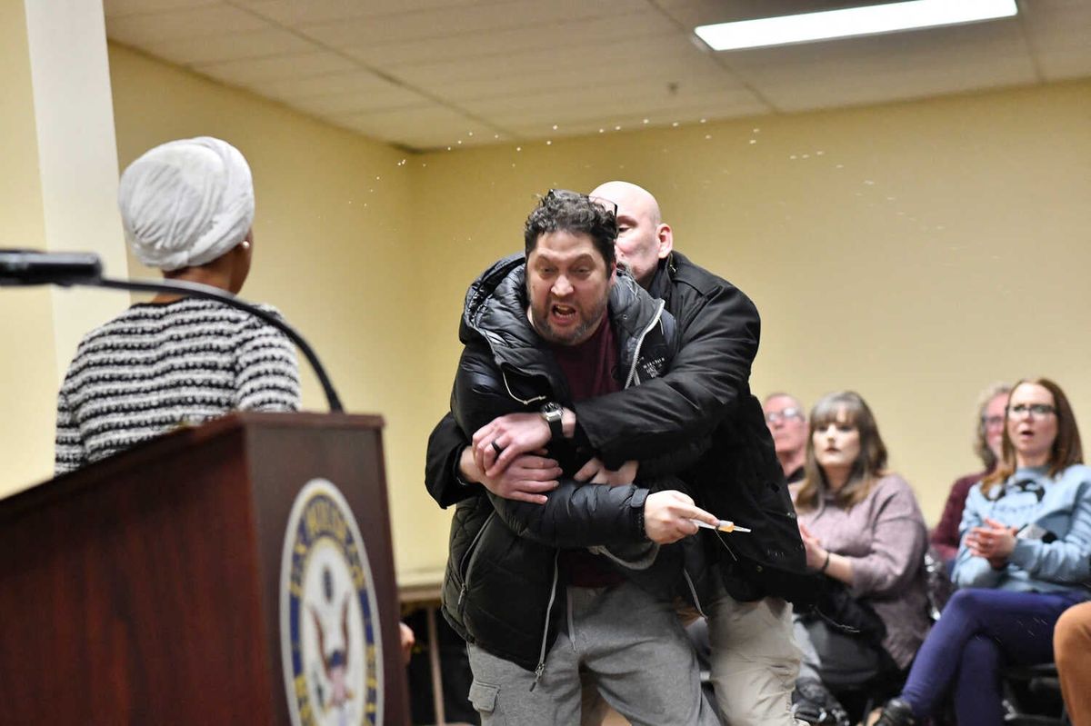 Video: Man Lunges at Ilhan Omar During Minneapolis Town Hall 1 541b8159 27minneapolis ice header840p klct threeByTwoMediumAt2X