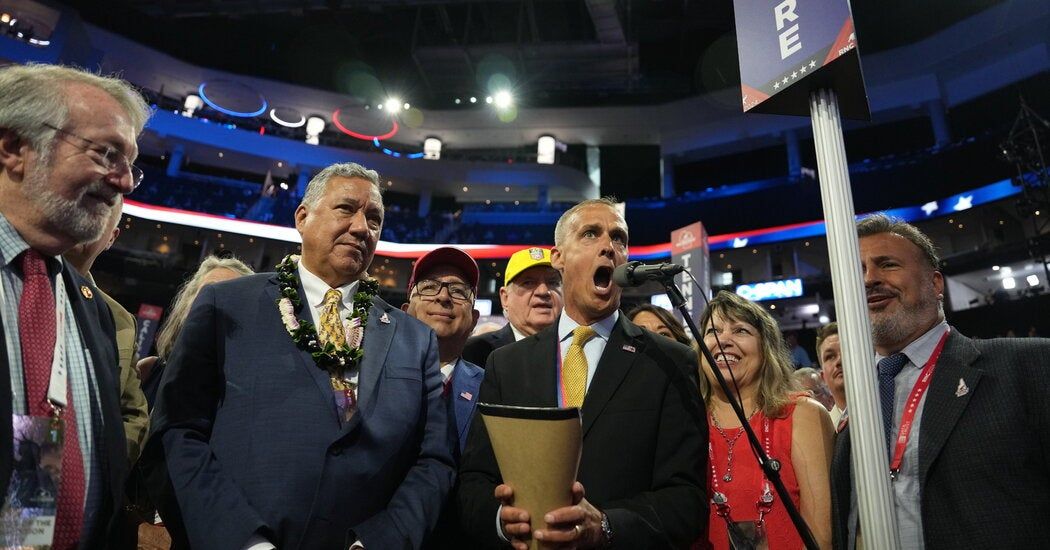 Corey Lewandowski Was Fired in 2016. Why Is He Back at Trump’s Side?