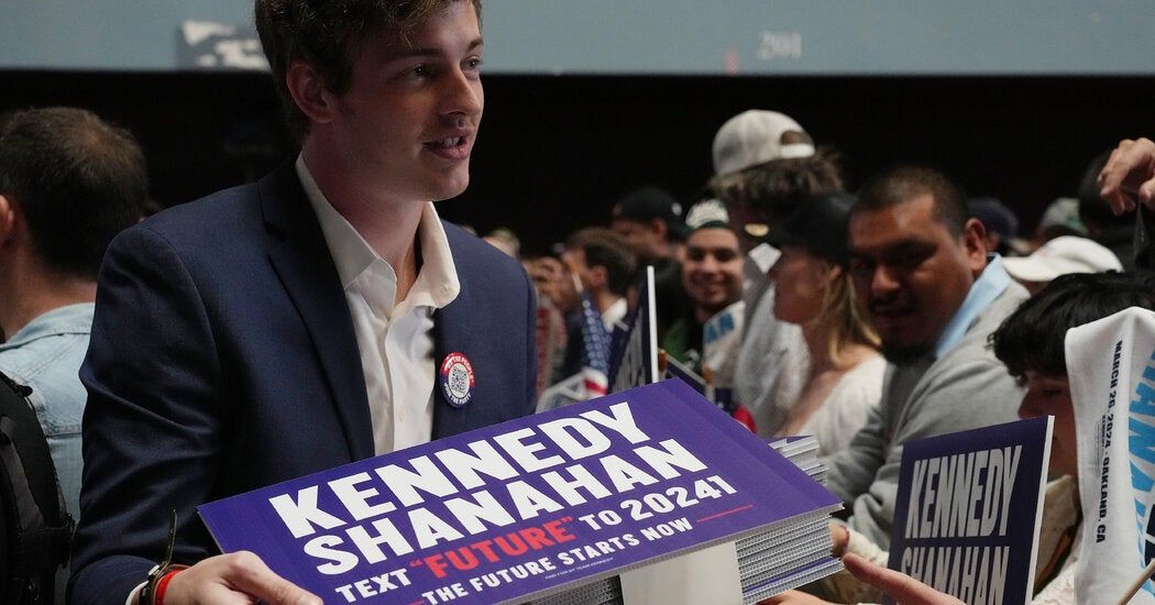 How R.F.K. Jr. Got on the Michigan Ballot, With Only Two Votes How R.F.K. Jr. Got on the Michigan Ballot, With Only Two Votes