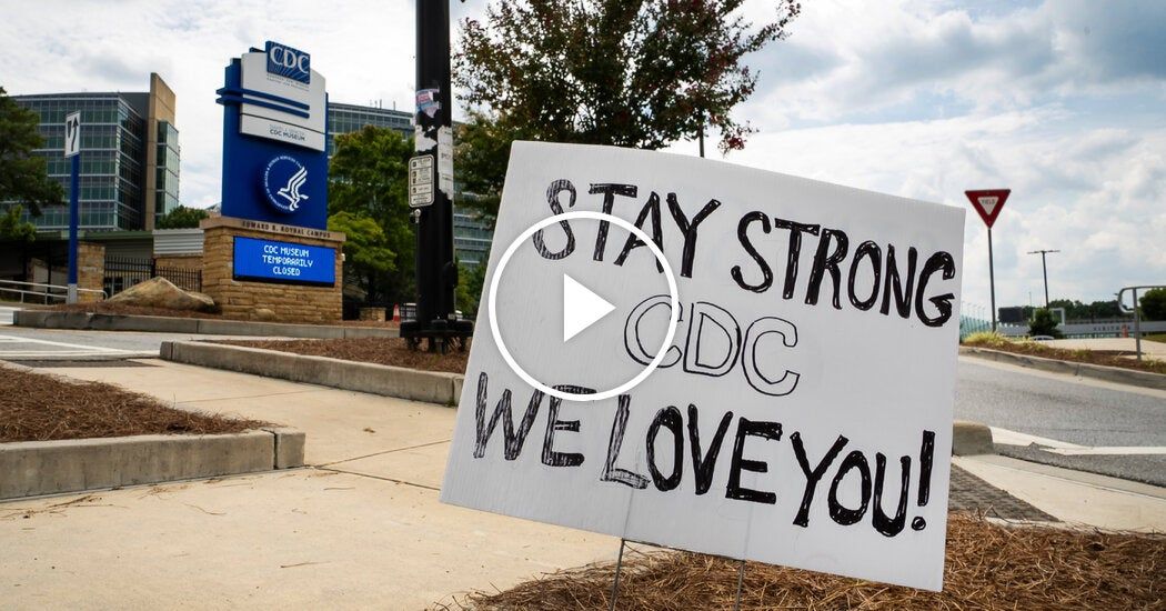 Video: C.D.C. Employees Host ‘Clap-Out’ for Resigned Top Officials