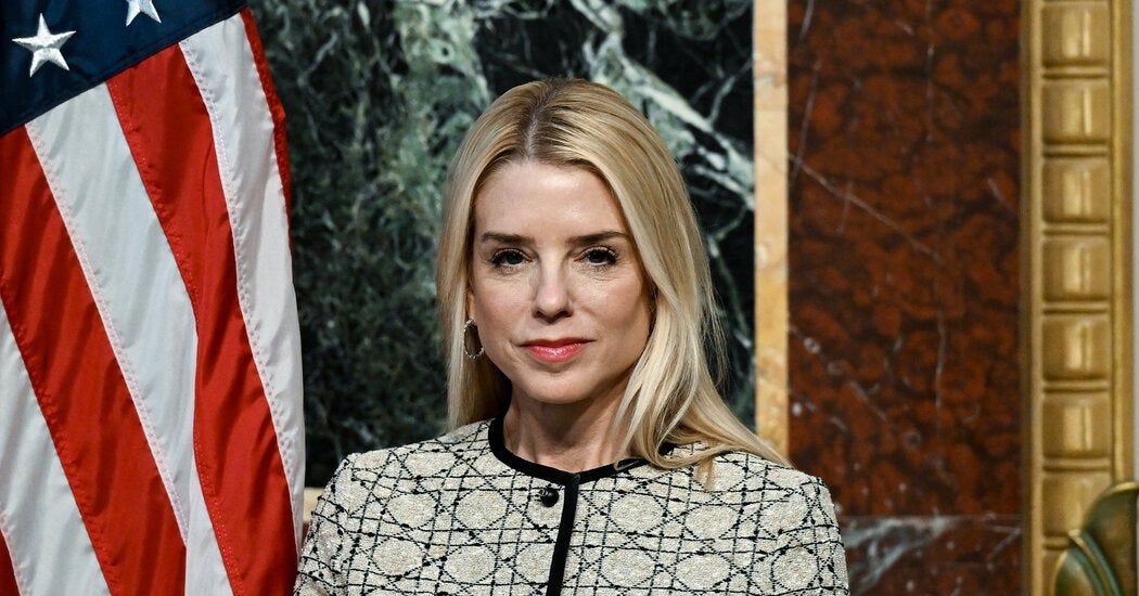Bondi Suggests Signal Chat Episode Is Unlikely to Be Criminally Investigated Bondi Suggests Signal Chat Episode Is Unlikely to Be Criminally Investigated