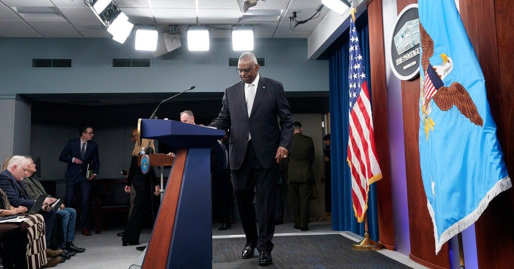 Defense Secretary Tries to Explain Why He Kept His Illness Secret Defense Secretary Tries to Explain Why He Kept His Illness Secret