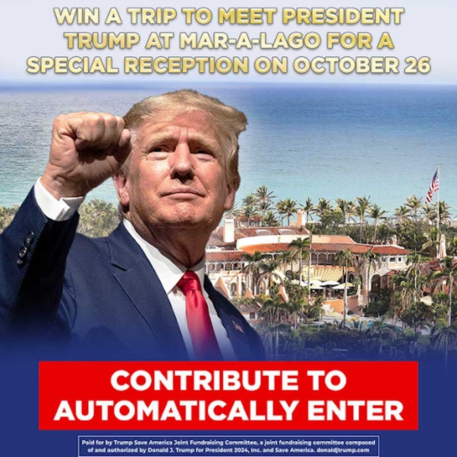 The Contests, Clubs and Big Promises of Trump’s Fund-Raising Emails 1 A promo image of Mr. Trump holding up a fist with text reading “Win a trip to meet President Trump at Mar-A-Lago for a special reception on October 26” and “Contribute to automatically enter”.