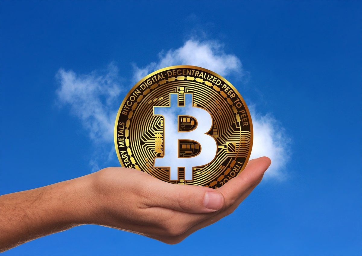 Bitcoin Price Crash To ,000 Or New ATHs? Analyst Explains The 2 Options