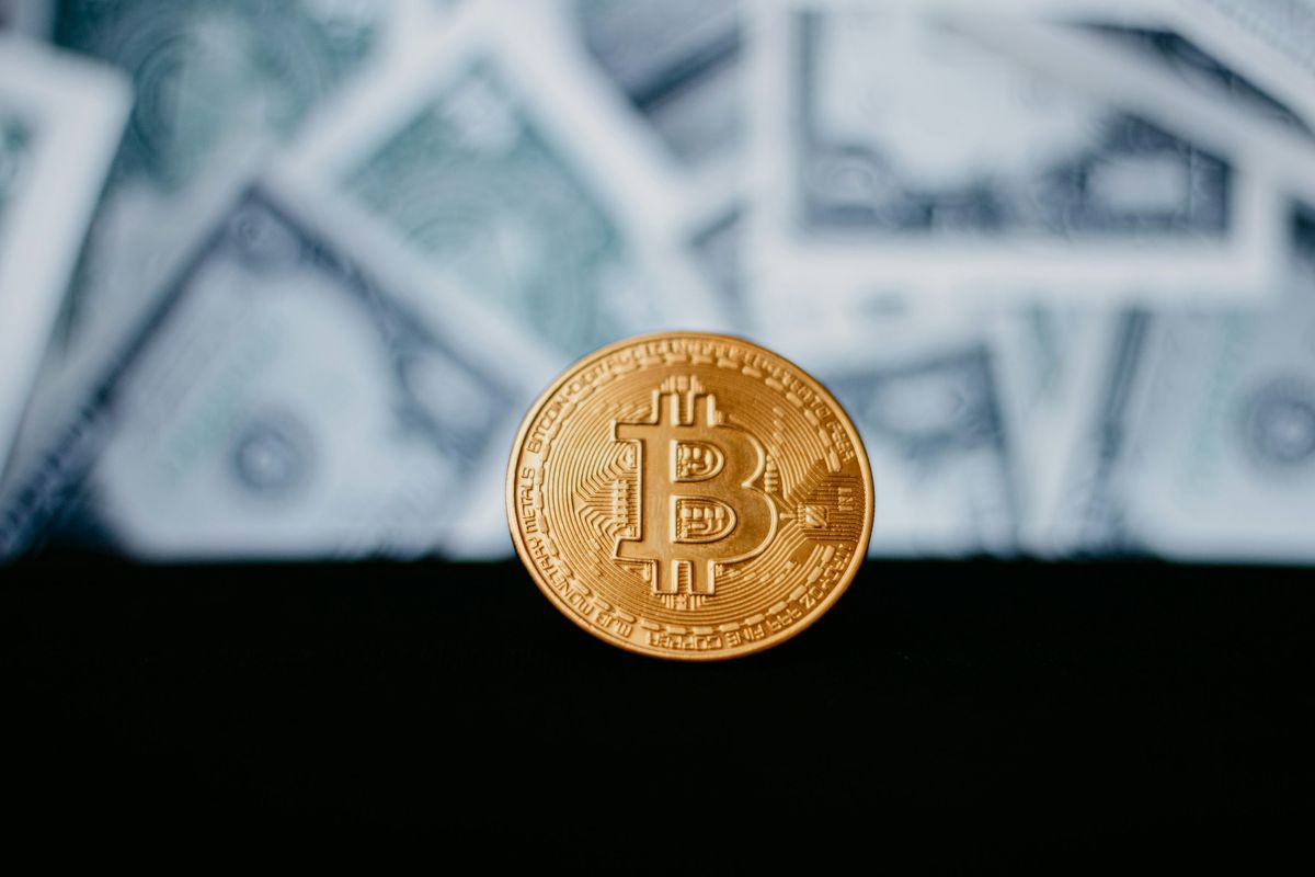 Bitcoin Holds Steady Above 7K As US Senate Clears .5T Spending Bill