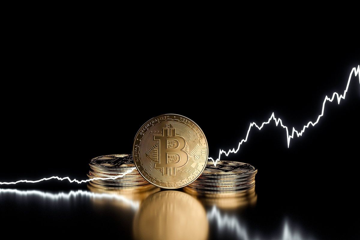 Analyst Backs Bitcoin To Reach ,500 In 2024 In New Prediction