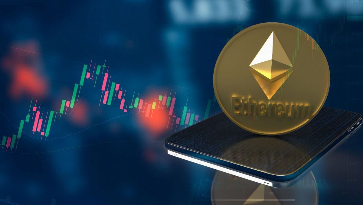 Ethereum to ,000: Analyst Sees Spot Ethereum ETFs Fueling Bull Run