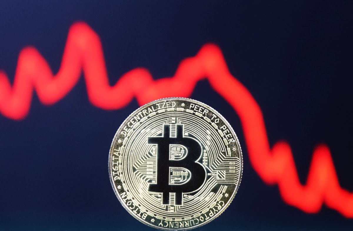 Bitcoin Suffers Crash To ,000 As Spot ETF Inflows Wane Bitcoin Suffers Crash To ,000 As Spot ETF Inflows Wane