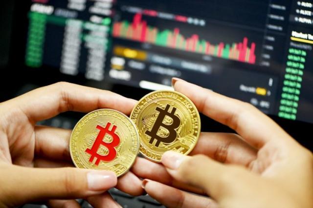 BlackRock  Million Bitcoin Purchase Will Happen Today, Expert Says SEC Is Backed Into A Corner