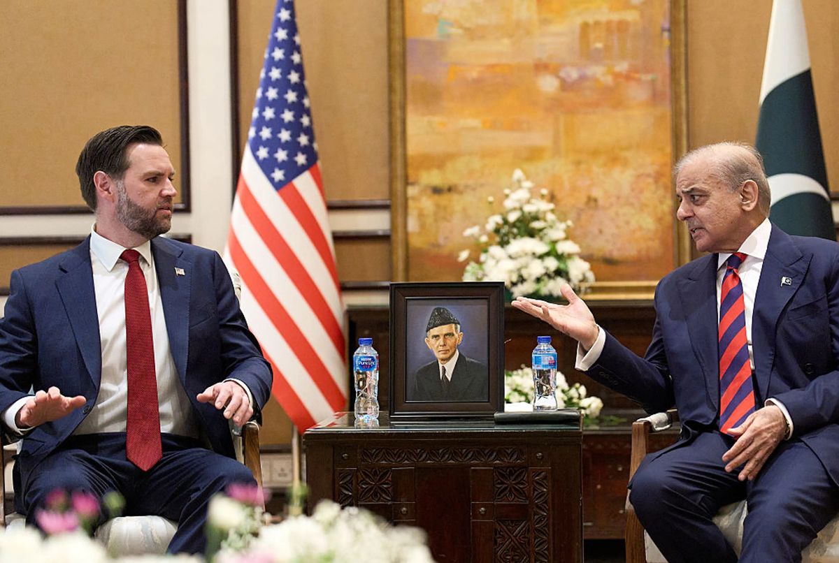 Hope For Iran Deal Sparks Risk-On Rally, Bitcoin Nears K