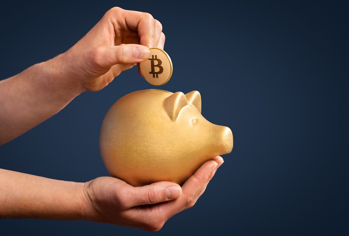 Bitcoin Short-Term Holders Move 107,760 BTC In A Single Day — Details Bitcoin Short-Term Holders Move 107,760 BTC In A Single Day — Details